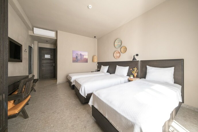 Imagen de la habitación del Kotinos Beach Hotel. Foto 14