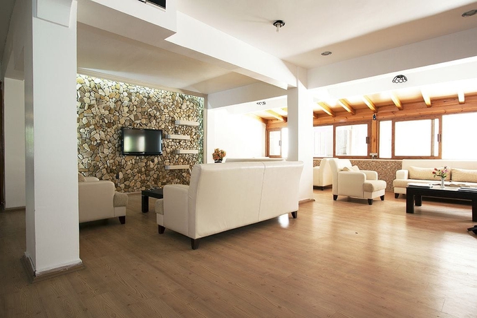Imagen de los interiores del Koz Eren Otel. Foto 19