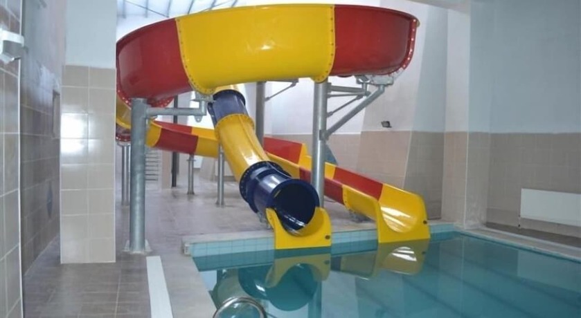 Imagen de la piscina del Kozakli Grand Termal Hotel. Foto 15