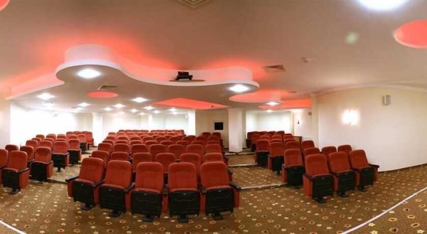 Imagen de los interiores del Kozakli Grand Termal Hotel. Foto 12