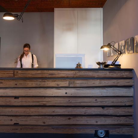 Imagen de los interiores del Kr&ouml;gers Hotel. Foto 19