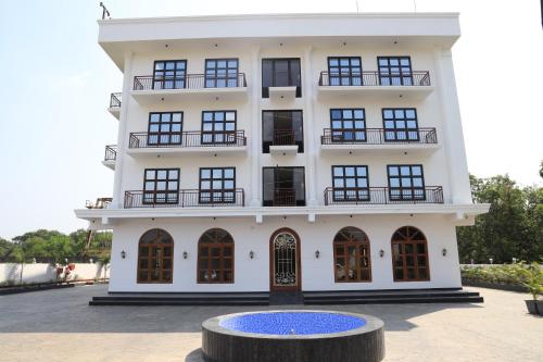 Imagen general del Krown Palace Resort. Foto 4