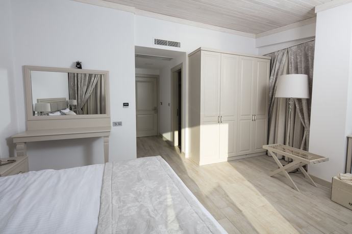 Imagen de la habitación del Kubana Hotel. Foto 10