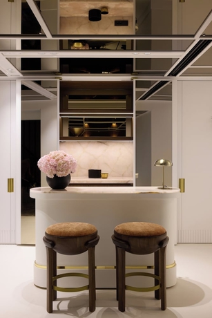 Imagen de los interiores del Kuka Luxury Living Athens. Foto 14