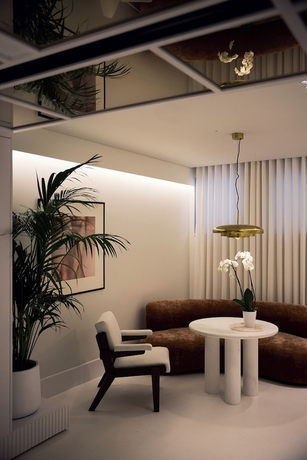 Imagen del bar/restaurante del Kuka Luxury Living Athens. Foto 2