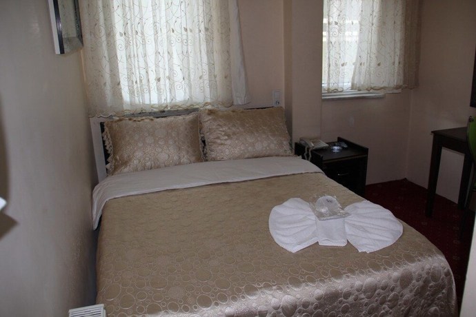 Imagen de la habitación del Kuloglu Hotel. Foto 15