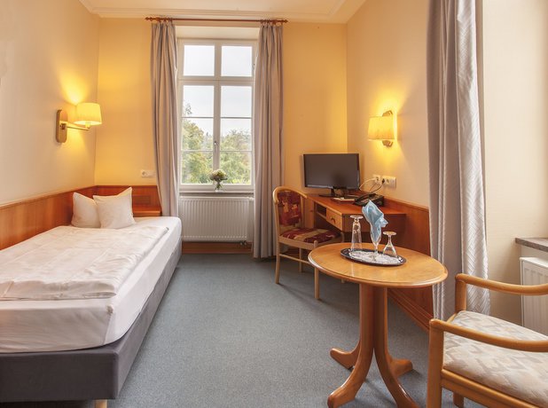 Imagen de la habitación del Kurhaushotel Bad Salzhausen. Foto 6