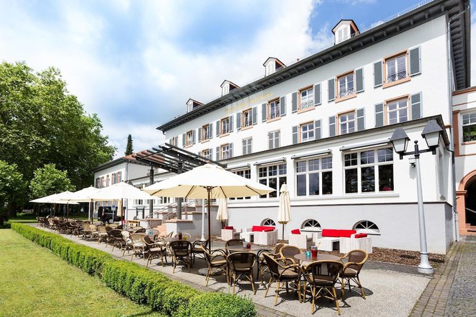 Imagen del bar/restaurante del Kurhaushotel Bad Salzhausen. Foto 3