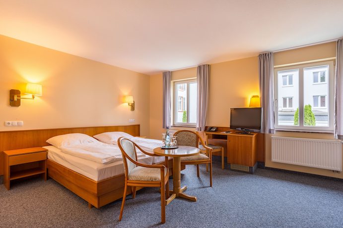 Imagen de la habitación del Kurhaushotel Bad Salzhausen. Foto 14