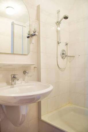 Imagen de la habitación del Kurhotel Kaiser. Foto 4