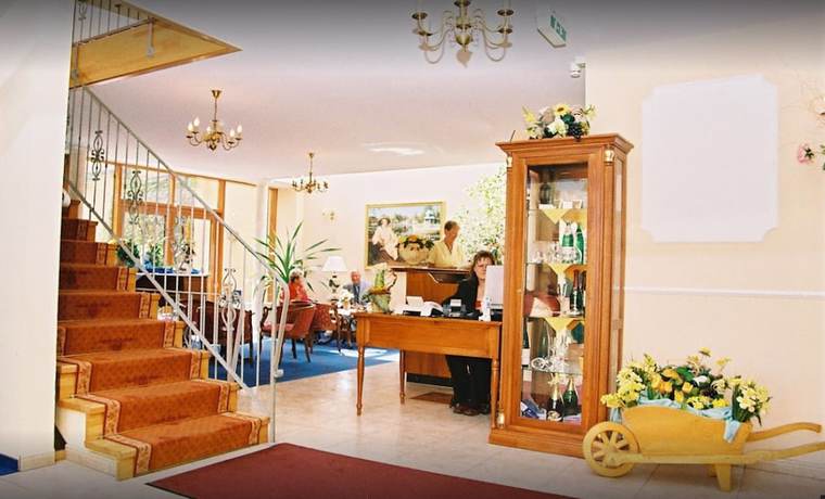 Imagen de los interiores del Kurpark Hotel. Foto 13