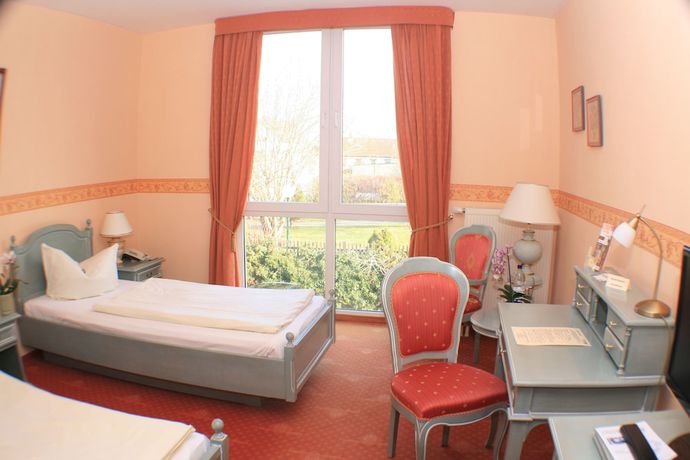 Imagen de la habitación del Kurpark Hotel. Foto 10