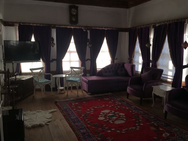 Imagen de la habitación del Kuscu Han Otel. Foto 11
