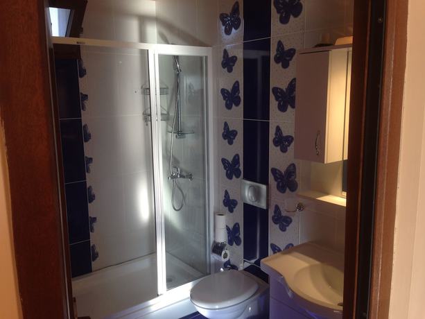 Imagen de la habitación del Kutle Hotel. Foto 7