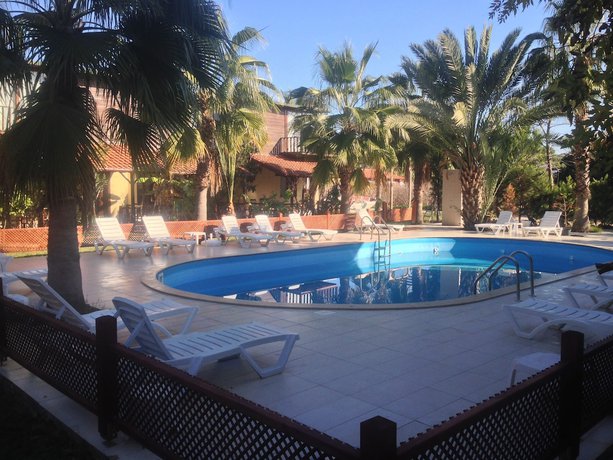 Imagen de la piscina del Kutle Hotel. Foto 20