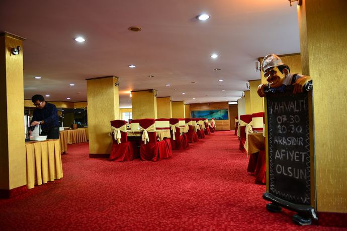 Imagen del bar/restaurante del Kıvrak Hotel. Foto 4
