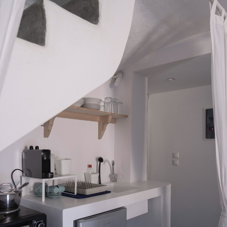 Imagen de la habitación del Kyon Beach Suites Kythnos. Foto 16