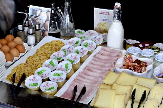 Imagen del bar/restaurante del Kyriad Annecy Nord - Epagny, Le Blanc Chat. Foto 6