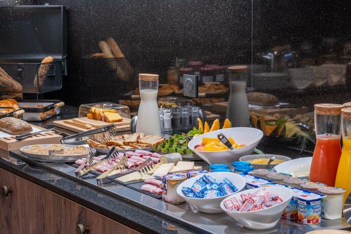 Imagen general del Kyriad Chateauroux Nord - Aéroport. Foto 33