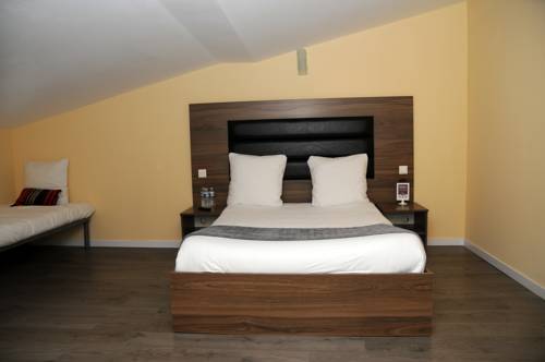 Imagen de la habitación del Kyriad Direct Morez. Foto 7