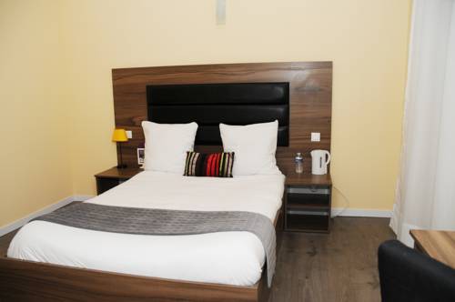 Imagen de la habitación del Kyriad Direct Morez. Foto 10