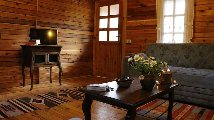 Imagen general del Kızılb&uuml;k Ahşap Evleri. Foto 6