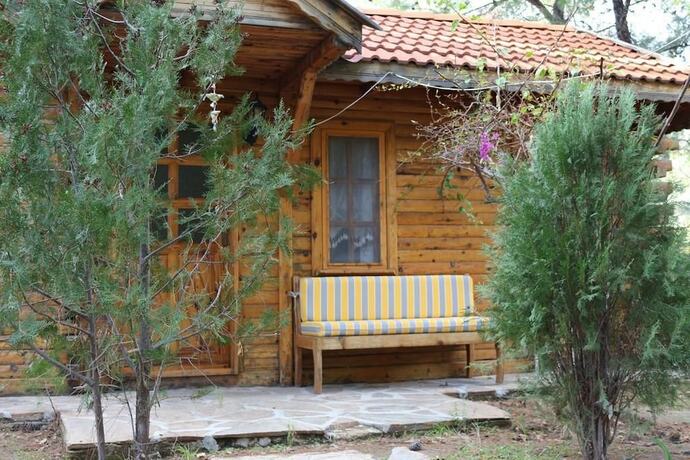 Imagen general del Kızılb&uuml;k Ahşap Evleri. Foto 12