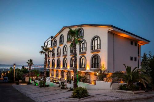 Imagen general del LAGUN CASTLE HOTEL&SPA. Foto 4