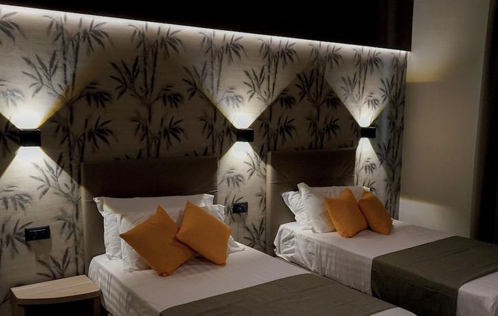 Imagen de la habitación del LAMBERTI BOUTIQUE HOTEL. Foto 6