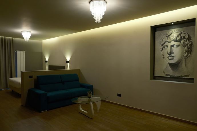 Imagen de la habitación del LAMBERTI BOUTIQUE HOTEL. Foto 16