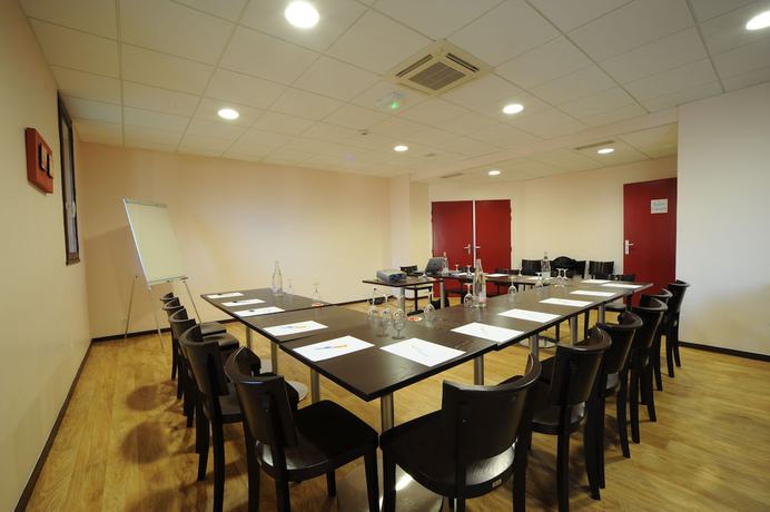 Imagen de los interiores del L\'Acanthe Hôtel. Foto 16