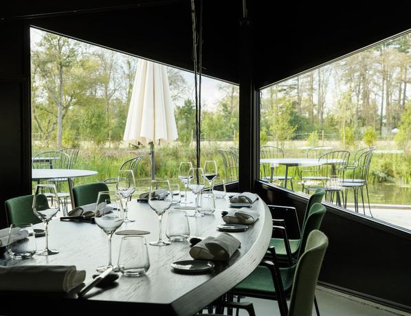 Imagen del bar/restaurante del LE BOIS DES CHAMBRES. Foto 2