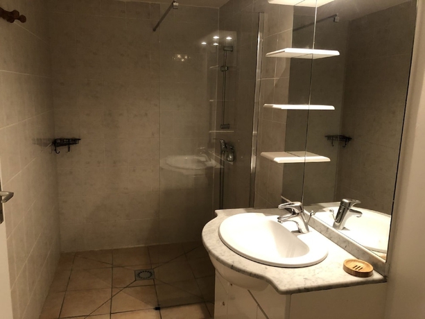 Imagen de la habitación del LE RELAIS DE SISCO. Foto 17