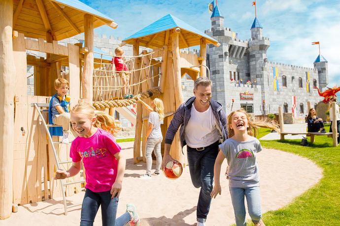 Imagen de los exteriores del LEGOLAND Feriendorf. Foto 16