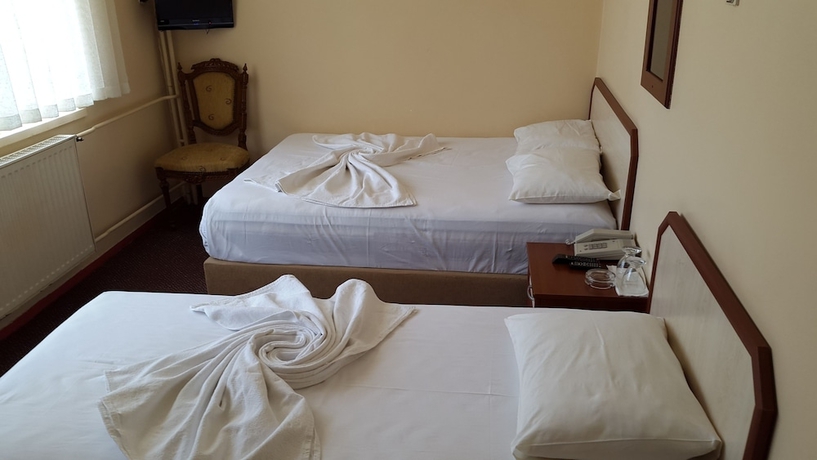 Imagen de la habitación del LEMAN AK&Ccedil;AY OTEL. Foto 8