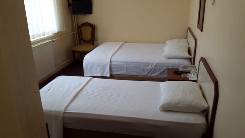 Imagen de la habitación del LEMAN AK&Ccedil;AY OTEL. Foto 10