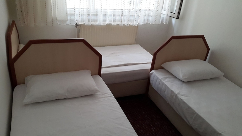 Imagen de la habitación del LEMAN AK&Ccedil;AY OTEL. Foto 16