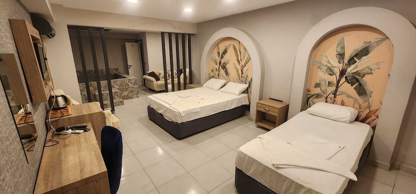 Imagen de la habitación del LEON OTEL. Foto 2