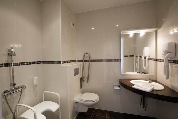 Imagen de la habitación del L\'Epi Hotel. Foto 13