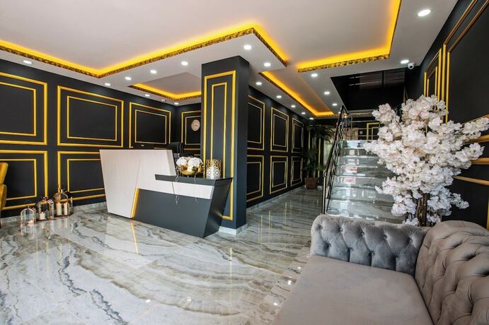 Imagen general del LİFE POOL SUİTE HOTEL. Foto 6