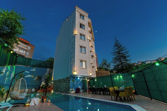Imagen general del LİFE POOL SUİTE HOTEL. Foto 9