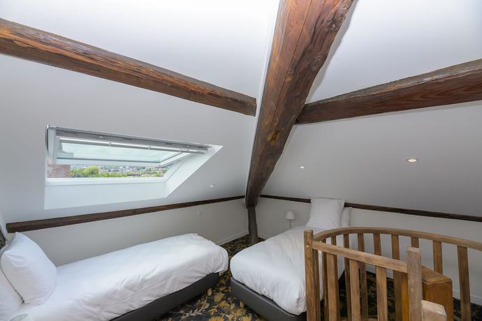 Imagen de la habitación del LOGIS HOTEL DU PARC, Pont-&agrave;-Mousson. Foto 11