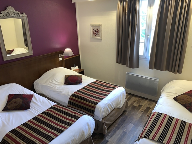 Imagen de la habitación del LOGIS H&Ocirc;TEL LES NYMPHEAS. Foto 6