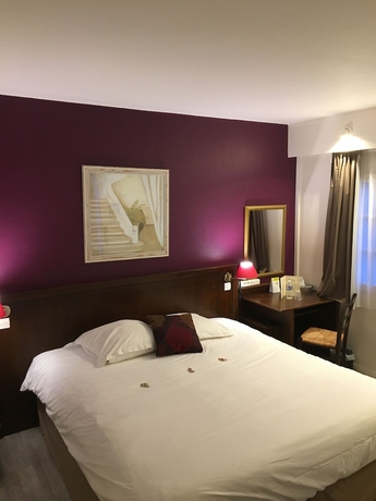 Imagen de la habitación del LOGIS H&Ocirc;TEL LES NYMPHEAS. Foto 12