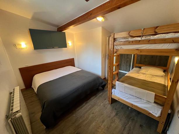 Imagen de la habitación del L\'Oustaou, Castellane. Foto 5