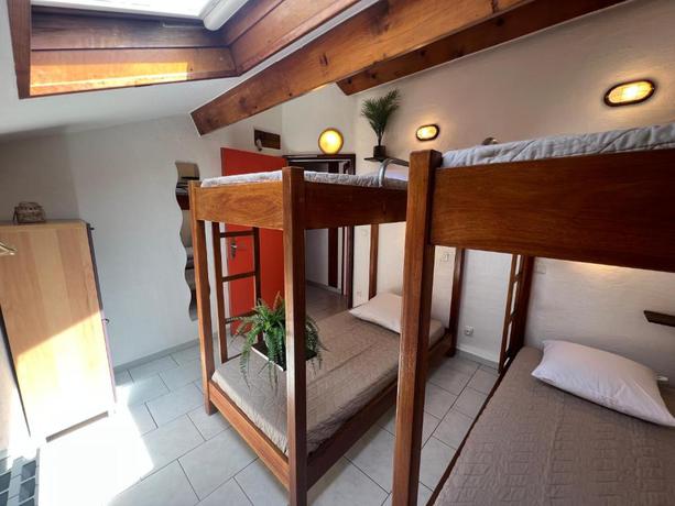 Imagen de la habitación del L\'Oustaou, Castellane. Foto 11