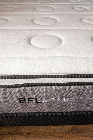 Imagen general del L\'Outa Hôtel Restaurant. Foto 5