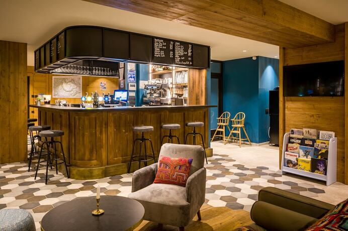 Imagen general del L\'Outa Hôtel Restaurant. Foto 8