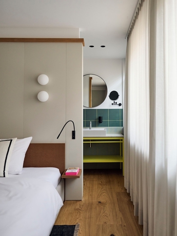Imagen de la habitación del LUIS Boutique Hotel. Foto 3