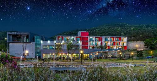 Imagen general del LUMIA HOTEL AND RESORT. Foto 4